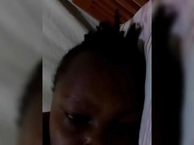 Catieh from BongaCams