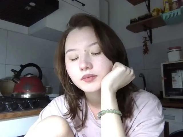 GlennisSarvis from BongaCams