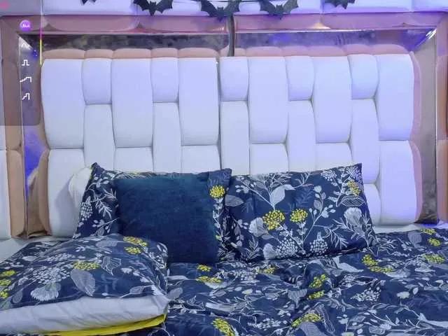 loveebonyyjuices from BongaCams