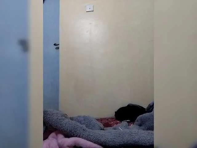 Queenviper from BongaCams