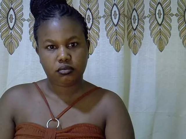 Sweettmee0 from BongaCams