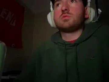 412madeguy from Chaturbate