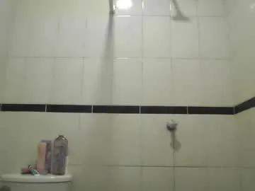 ale_leal from Chaturbate