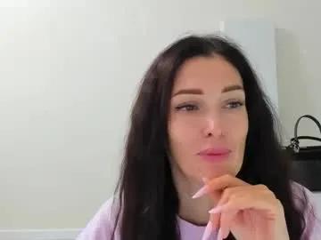 armanigirl from Chaturbate