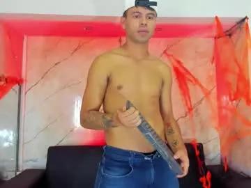 aroon_sexx21 from Chaturbate