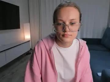 cherrieaxson from Chaturbate