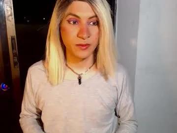 dirtydanezka from Chaturbate