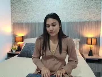 elia_russell from Chaturbate