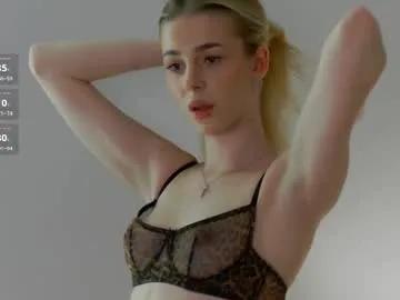 emilynoiri from Chaturbate