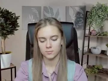 junewoods from Chaturbate