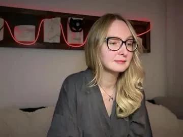 kira_dea_ from Chaturbate