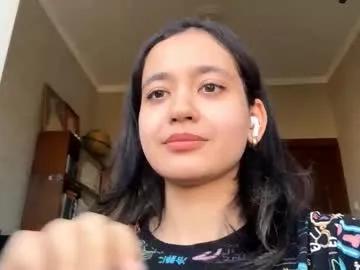 lillieborbon from Chaturbate