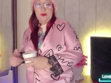 luciana_blush from Chaturbate