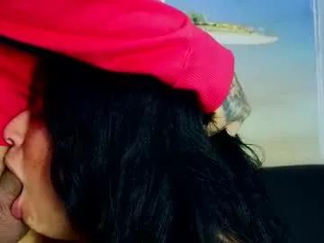 pleasureparadise_21 from Chaturbate