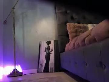 seraphyx_ from Chaturbate