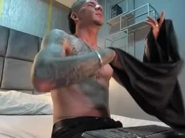 zeta_fox99 from Chaturbate